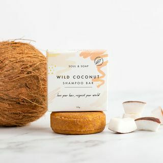 Šampónová tyčinka z divokého kokosu