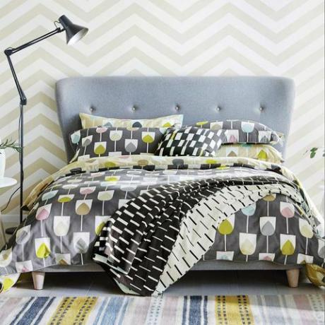 Double Duvet Set z kolekcie Scion Sula v Brewers Home, zápas s kobercom Rivi v Taupe od Scion