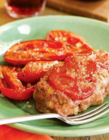 Chutné paradajky Iny Gartenovej na sekanej mäso.