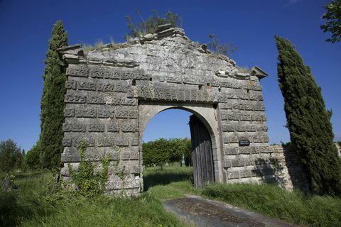 Richelieu - Tours - Touraine - vstup - Francúzsko - Savills