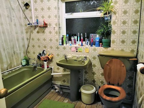 Victorian Plumbing - britská súťaž o najhoršiu kúpeľňu