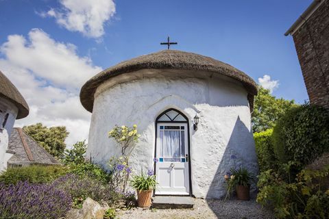 Round House East - Sawday's - exteriér