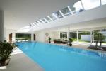 Moderný dom s vnútorným bazénom na predaj v Dorsete
