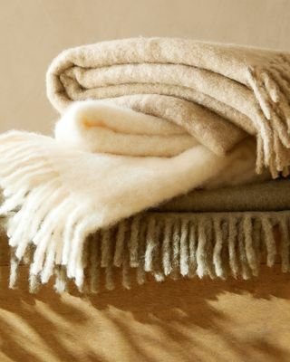Vlnená deka s textúrou