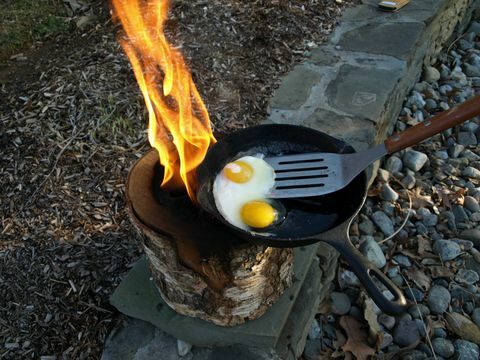 Esej skupiny Light n 'Go Bonfire Log