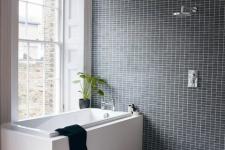 Malé nápady v kúpeľni, ktoré pomôžu maximalizovať priestor