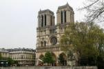 Notre Dame Fire: Príčina, poškodenie a to, čo bude potrebné na opätovné vybudovanie