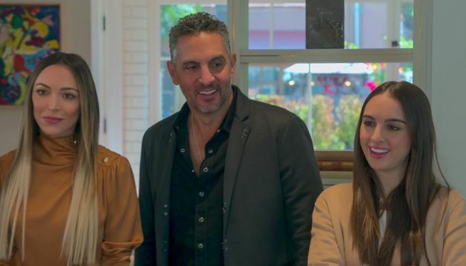 nákup Beverly Hills l až r farrah brittany, mauricio umansky a alexia umansky od nákupu beverly hills cr s láskavým dovolením netflix© 2022 netflix, inc