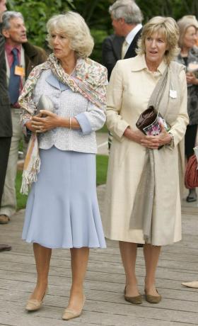 vojvodkyňa z Cornwallu lady annabel elliot sa zúčastňuje výstavy kvetov chelsea v roku 2007 foto od mark cuthbertuk press cez getty images