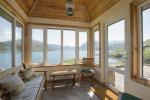 Idylický dom na predaj v škótskej vysočine s výhľadom na jazero - nehnuteľnosť na predaj v Škótsku