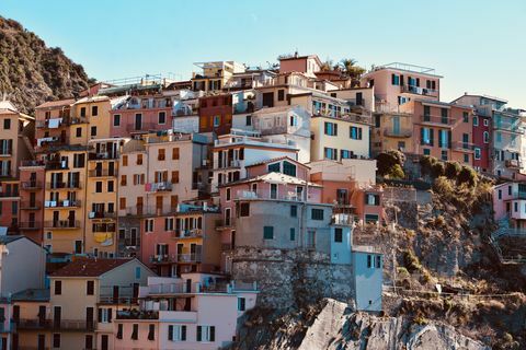 idylická sicílska dedina salemi draží domy