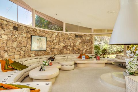 1350 ladera circle palm springs elvis presley honeymoom home