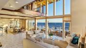 Barry Williams predal svoj dom Malibu za 6 miliónov dolárov