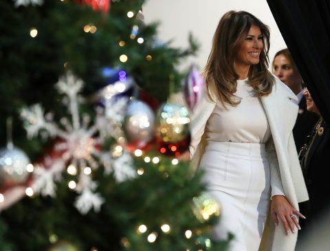 Melania Trump číta pacientom v detskej nemocnici DC Vianočný príbeh