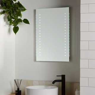 Pixel nástenné osvetlené kúpeľňové zrkadlo