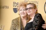 Rodina Debbie Reynoldsovej a Carrie Fisherovej plánujú spoločnú pohrebnú službu