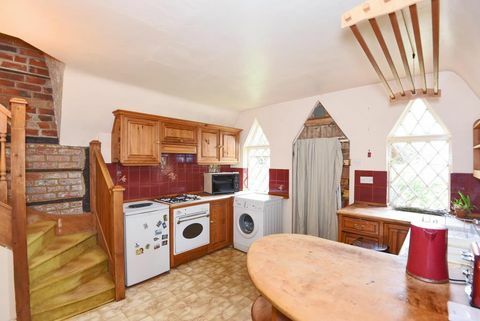 Rozprávková chata - Wiltshire - kuchyňa - Zoopla