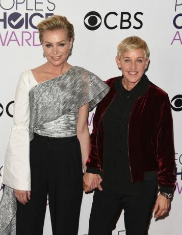 Ellen DeGeneres, Portia de Rossi predstavuje cenu People's Choice Awards 2017