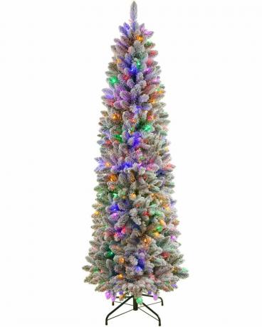 Vianočný stromček s predsvietenou ceruzkou
