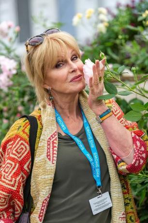 Celebrity na David Austin Roses Secret Garden, Chelsea Flower Show 2019