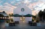 Starbucks otvoril svoj vôbec prvý obchod Turks a Caicos na Veľkom Turku