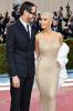 Kim Kardashian a Pete Davidson predvádzajú PDA na debute Met Gala 2022