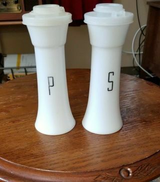 Vintage Tupperware Mini Presýpacie hodiny Strieborná soľ a korenie