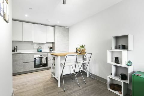 Abbey House - vyhrajte byt - kuchyňa - Equinox Living