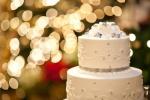 Prečo by ste nikdy nemali slúžiť tortu na svadbu
